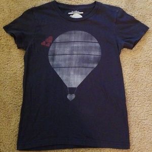 T-shirt with air balloon with hearts